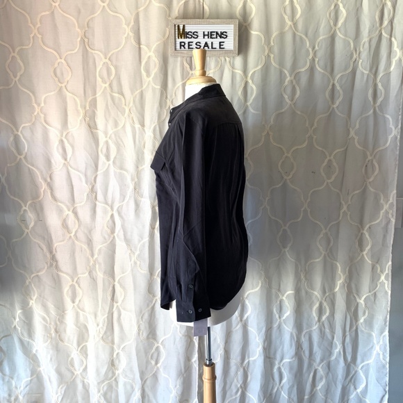 EQUIPMENT FEMME BLACK SILK BUTTON UP SHIRT, MD - Picture 5 of 8